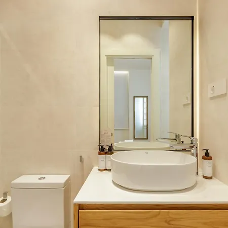Marques De Velazquez II By Caleta Homes Malaga Zewnętrze zdjęcie