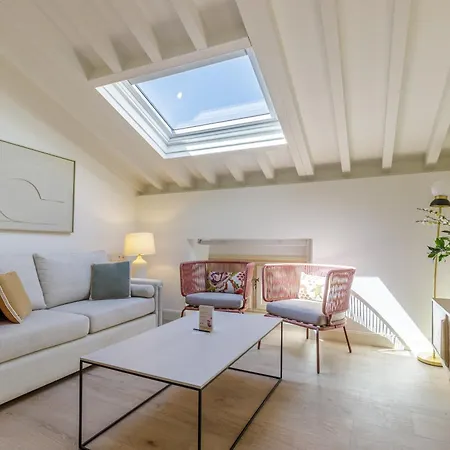 Marques De Velazquez II By Caleta Homes Malaga Zewnętrze zdjęcie
