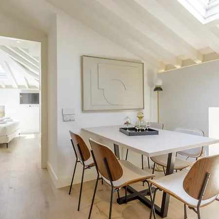 Marques De Velazquez II By Caleta Homes Malaga Zewnętrze zdjęcie