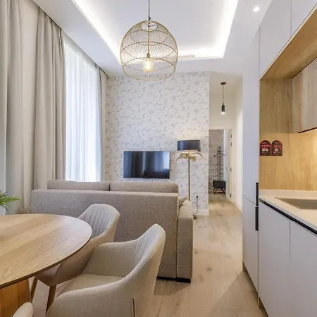Marques De Velazquez II By Caleta Homes Malaga Zewnętrze zdjęcie