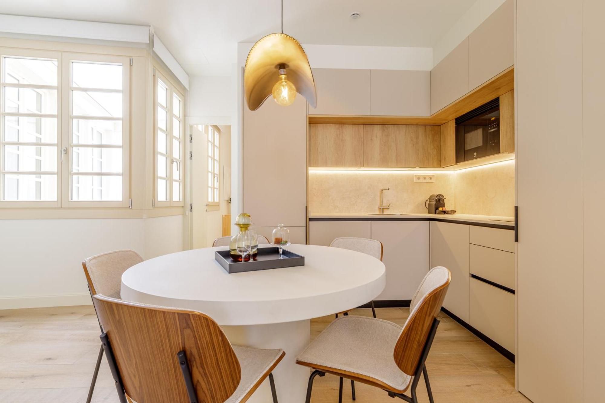 Marques De Velazquez Ii By Caleta Homes Apartament
